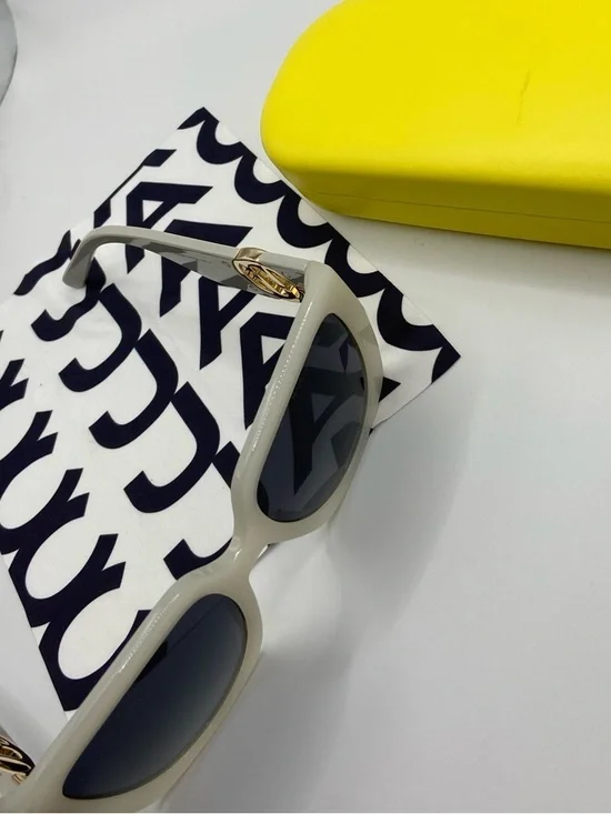 Marc Jacobs MARC 687/S SZJ/9O 54 Women Sunglasses - Picture 9 of 15